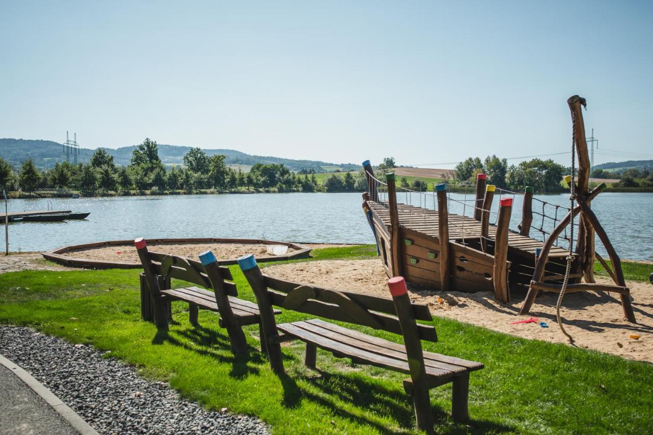 Resort Capi Hnizdo Olbramovice  Eksteriør bilde